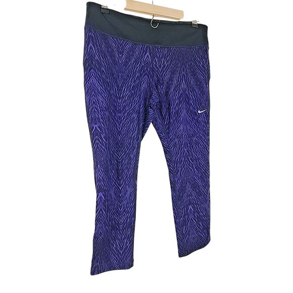 Nike Dri-Fit Capri Leggings Women’s Purple Print Wide Waistband Pocket - Picture 2 of 9